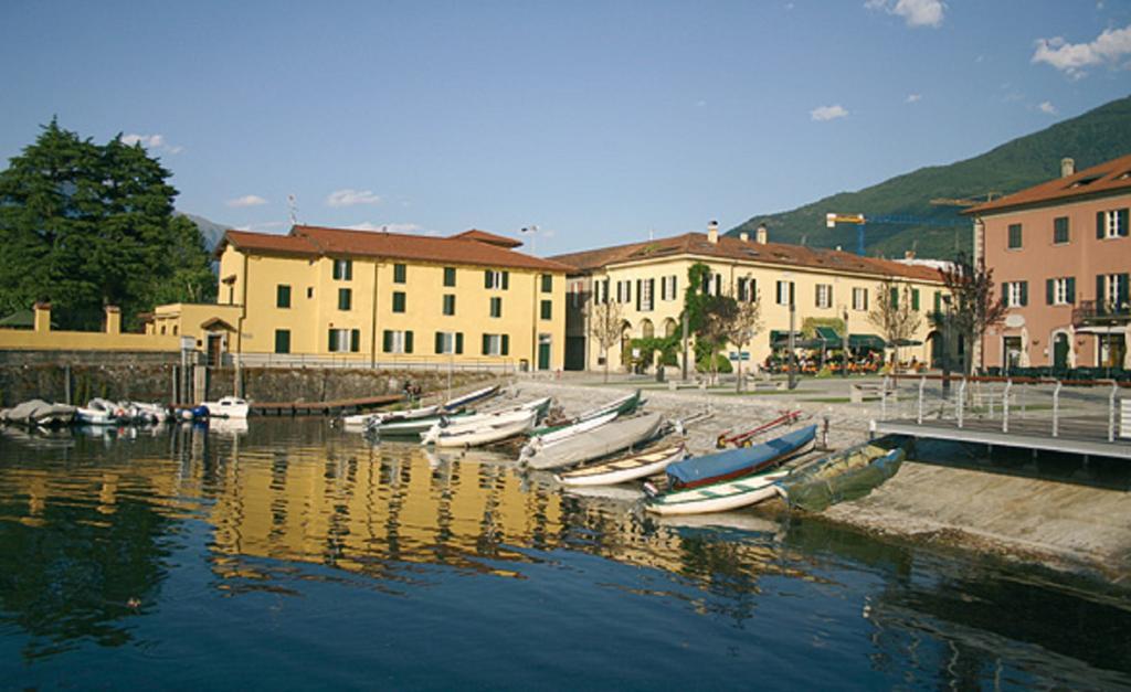 Bella Piazza Apartamento Colico Quarto foto